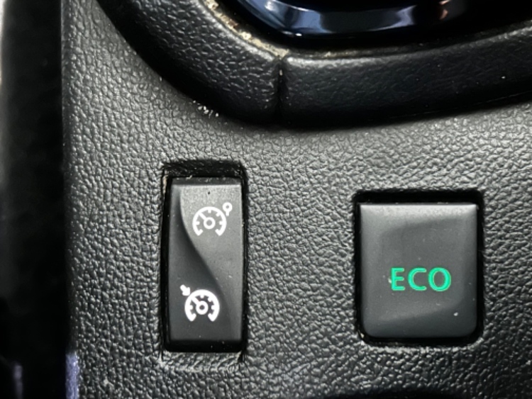 Renault Clio Zen foto 19