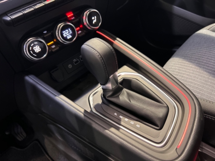 Renault Clio Techno foto 27