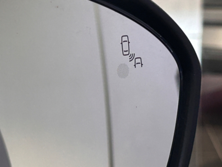 Renault 5 E-Tech 120 Urban Range Techno foto 26