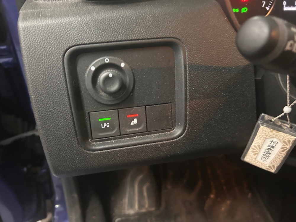 Dacia Duster Prestige foto 9