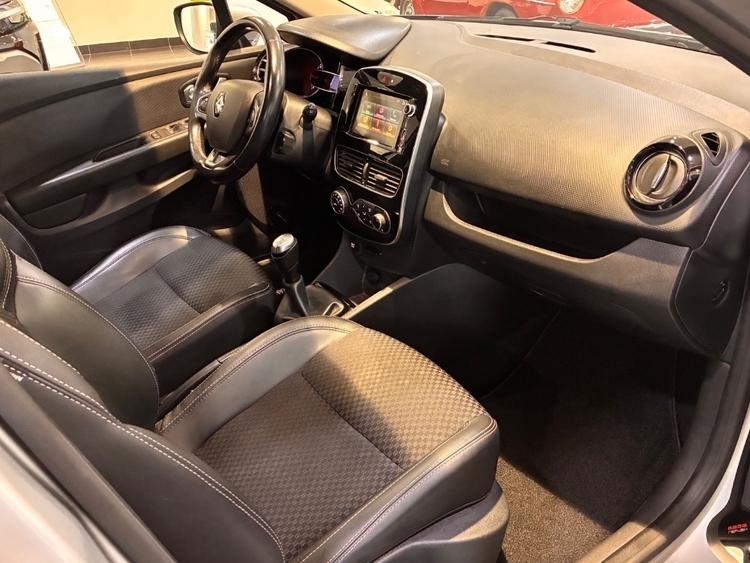 Renault Clio Zen foto 21