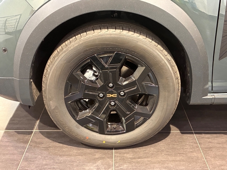 Dacia Sandero S.L. EXTREME GLP 120CV foto 5