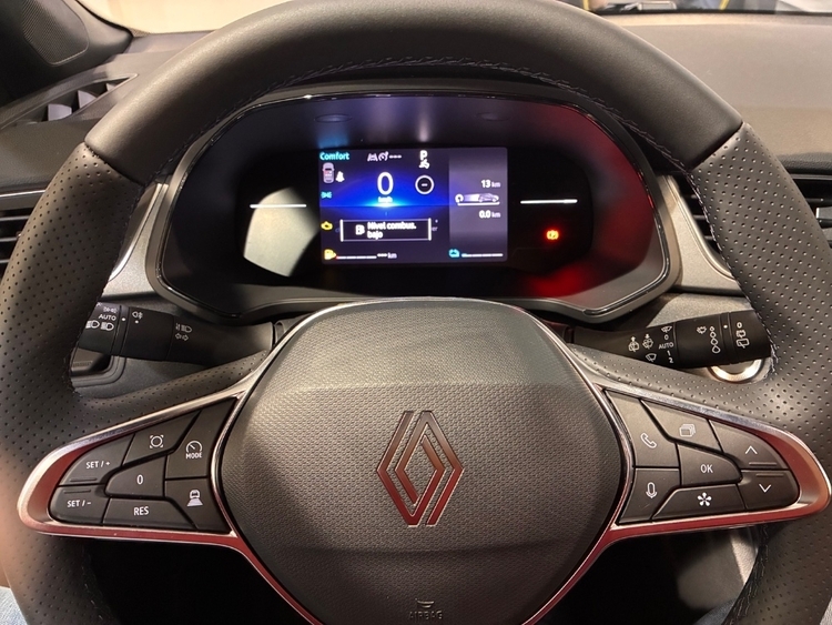 Renault Captur II Techno foto 15