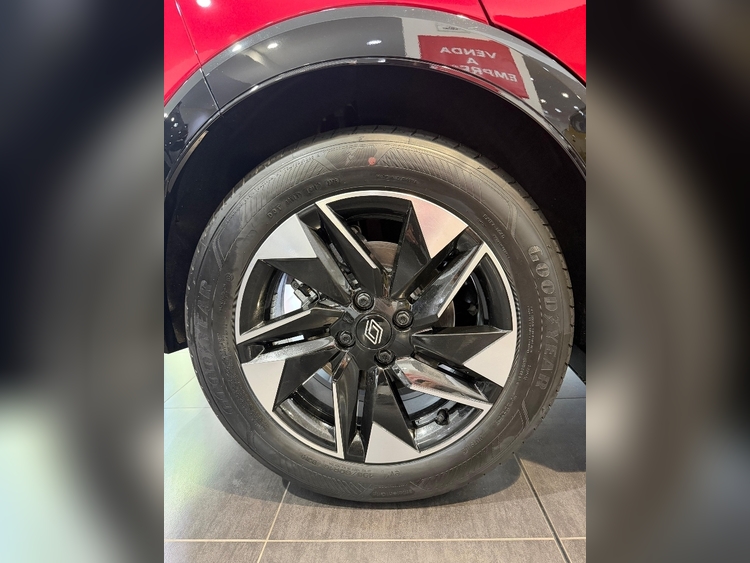 Renault Clio VI TECHNO GLP 120CV AUTOMÁTICO foto 5