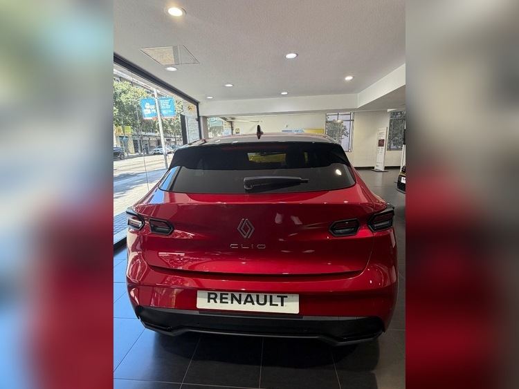 Renault Clio VI TECHNO GLP 120CV AUTOMÁTICO foto 6