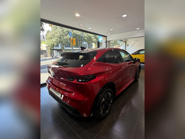 Renault Clio VI TECHNO GLP 120CV AUTOMÁTICO foto 8