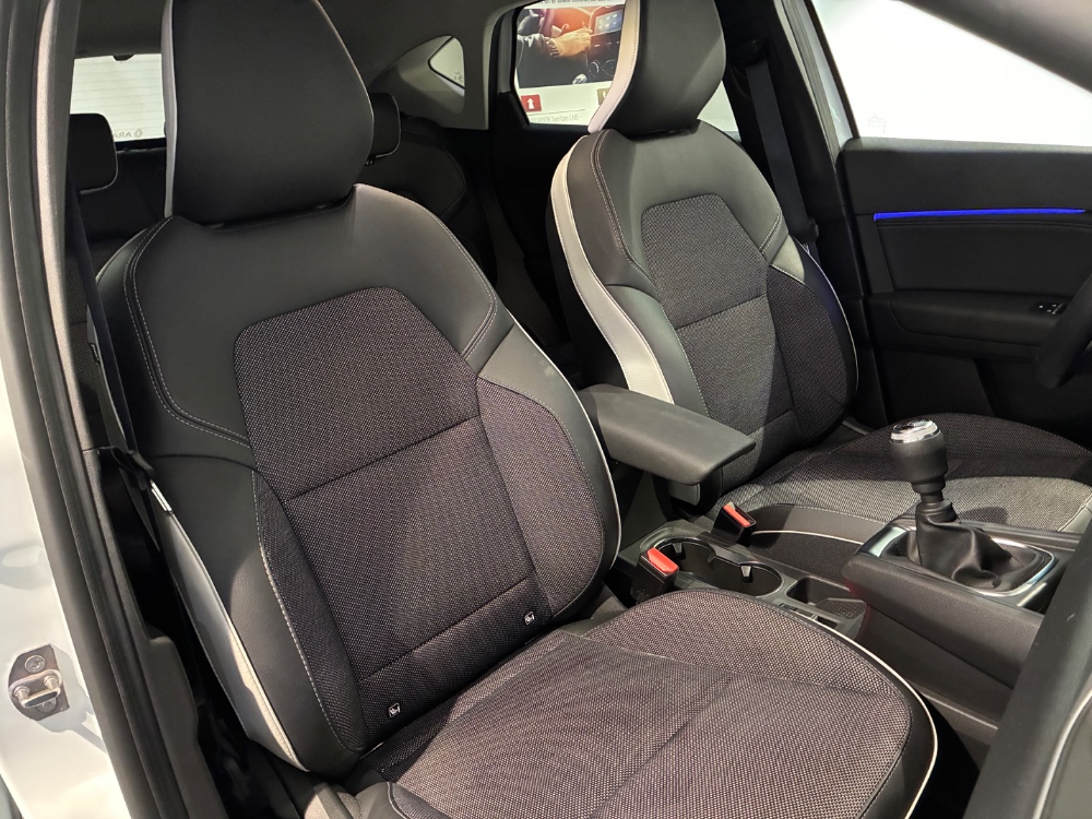 Renault Captur II Techno Fast Track miniatura 23